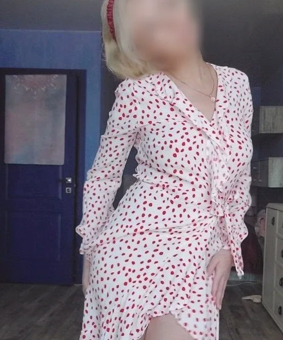 Annika, 33