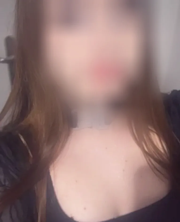 Chiara, 18