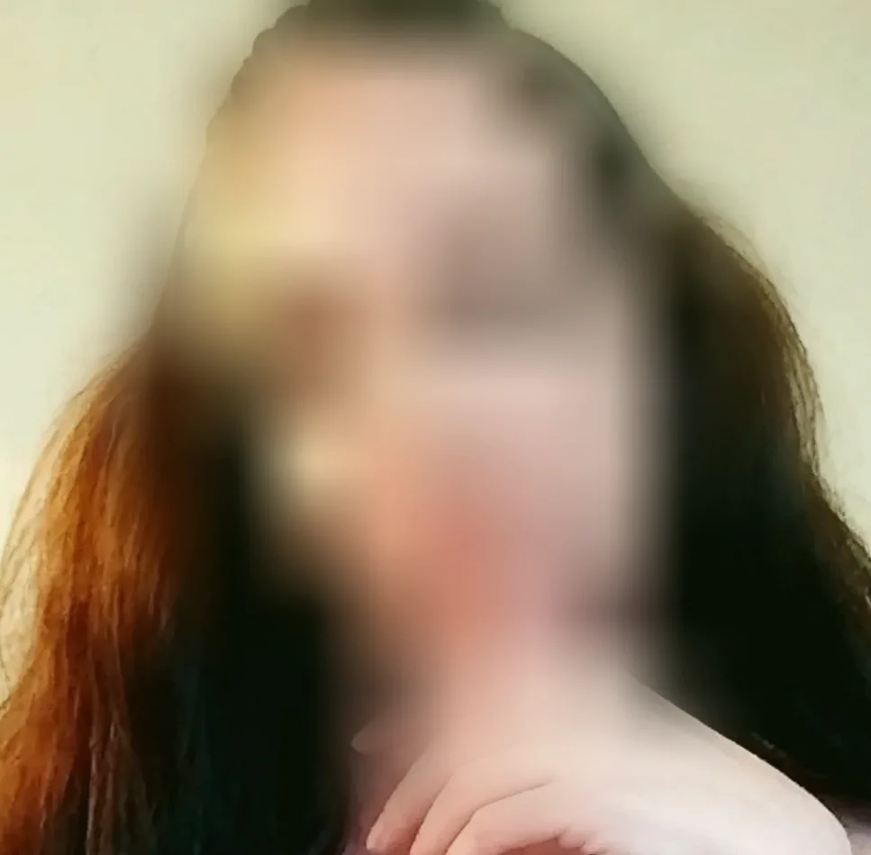 Fatma, 26