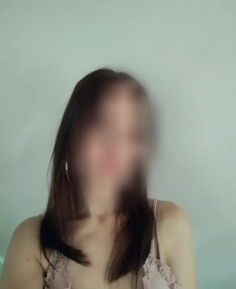 Thea, 27